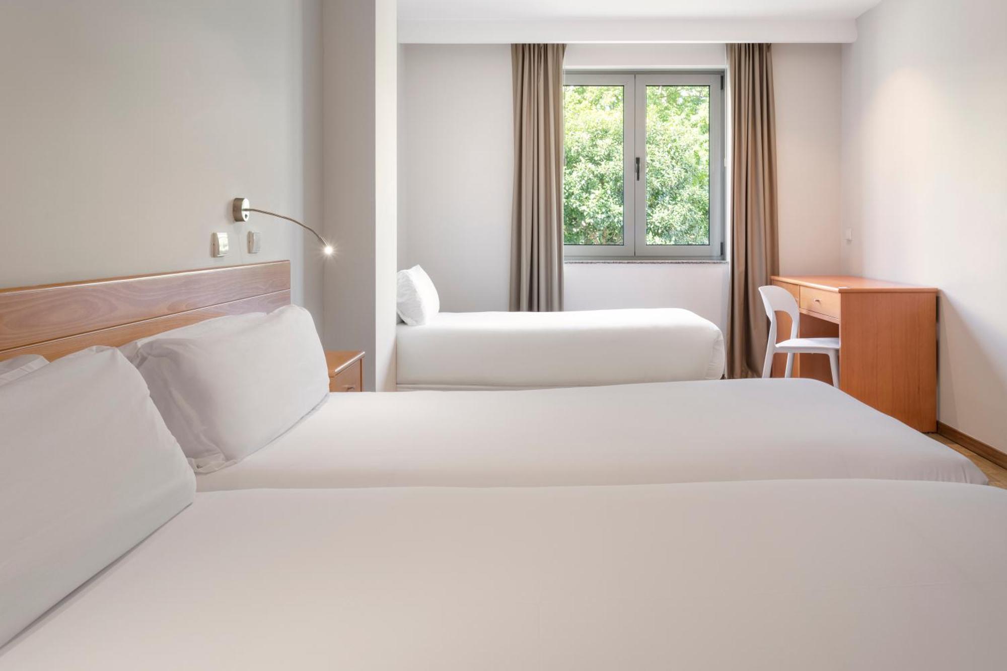 B&B Hotel Braga Lamacaes Extérieur photo