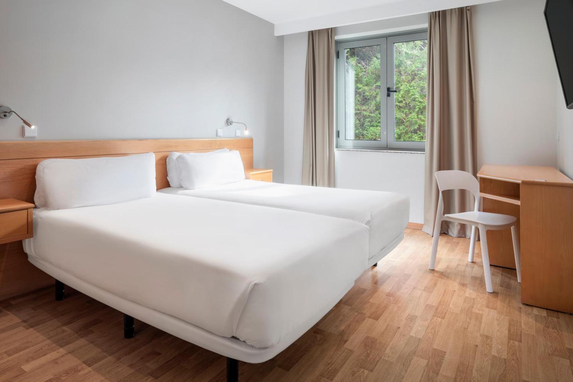 B&B Hotel Braga Lamacaes Extérieur photo